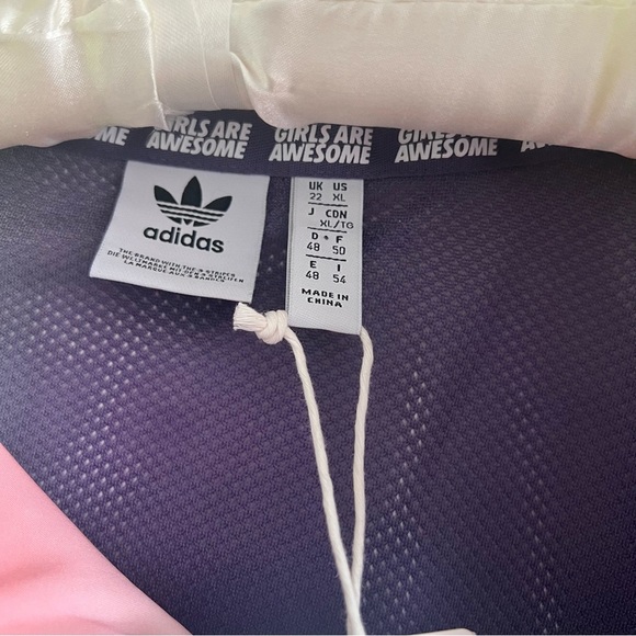 Adidas Originals Girls Are Awsome Track Jacket Size XL - Picture 3 of 3
